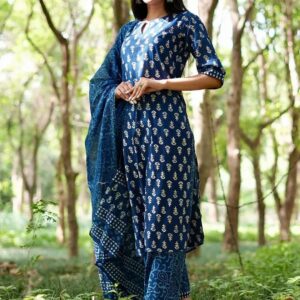 Embroidered Kurta Set